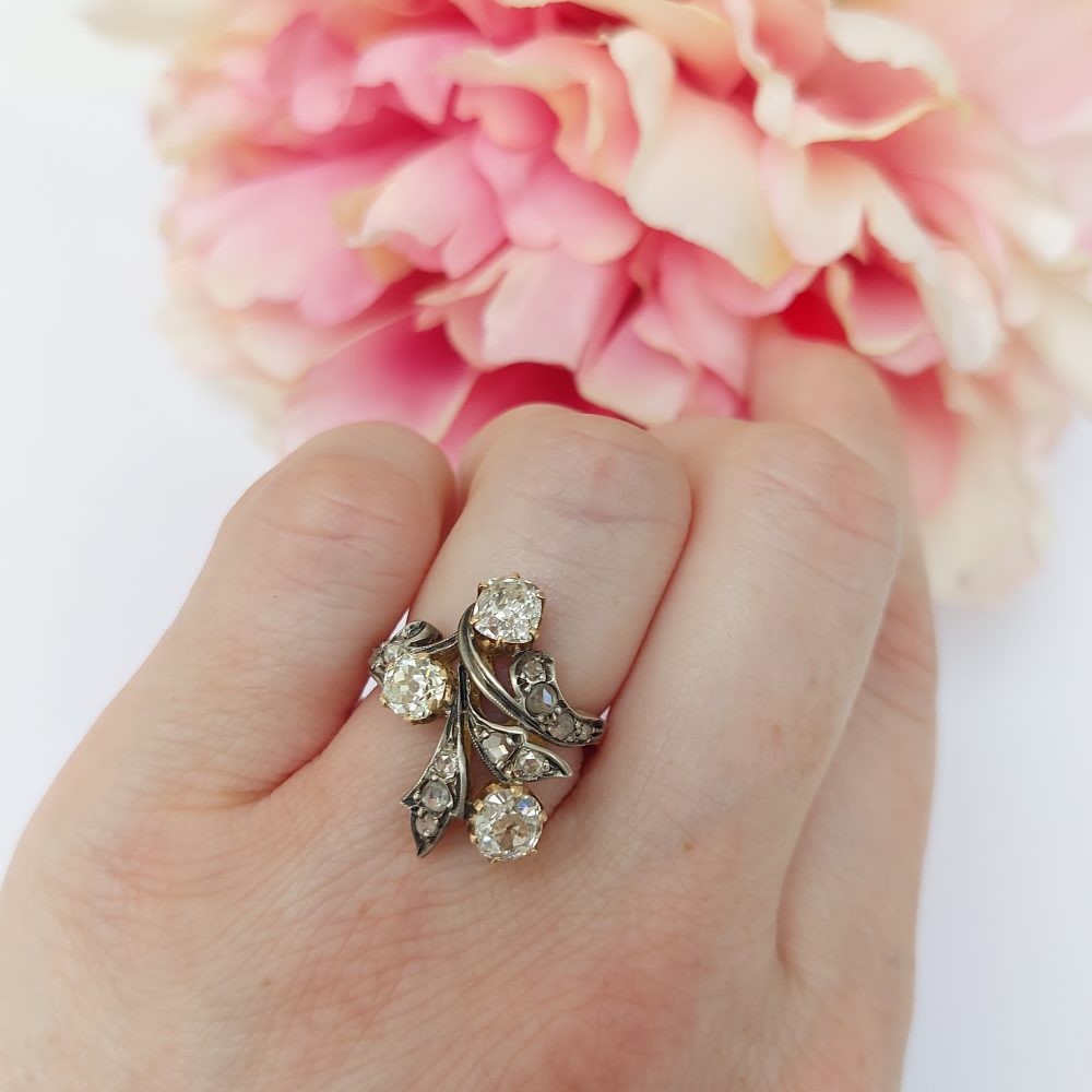 Antique Victorian 3ct Old Mine Cut Diamond Floral Ring