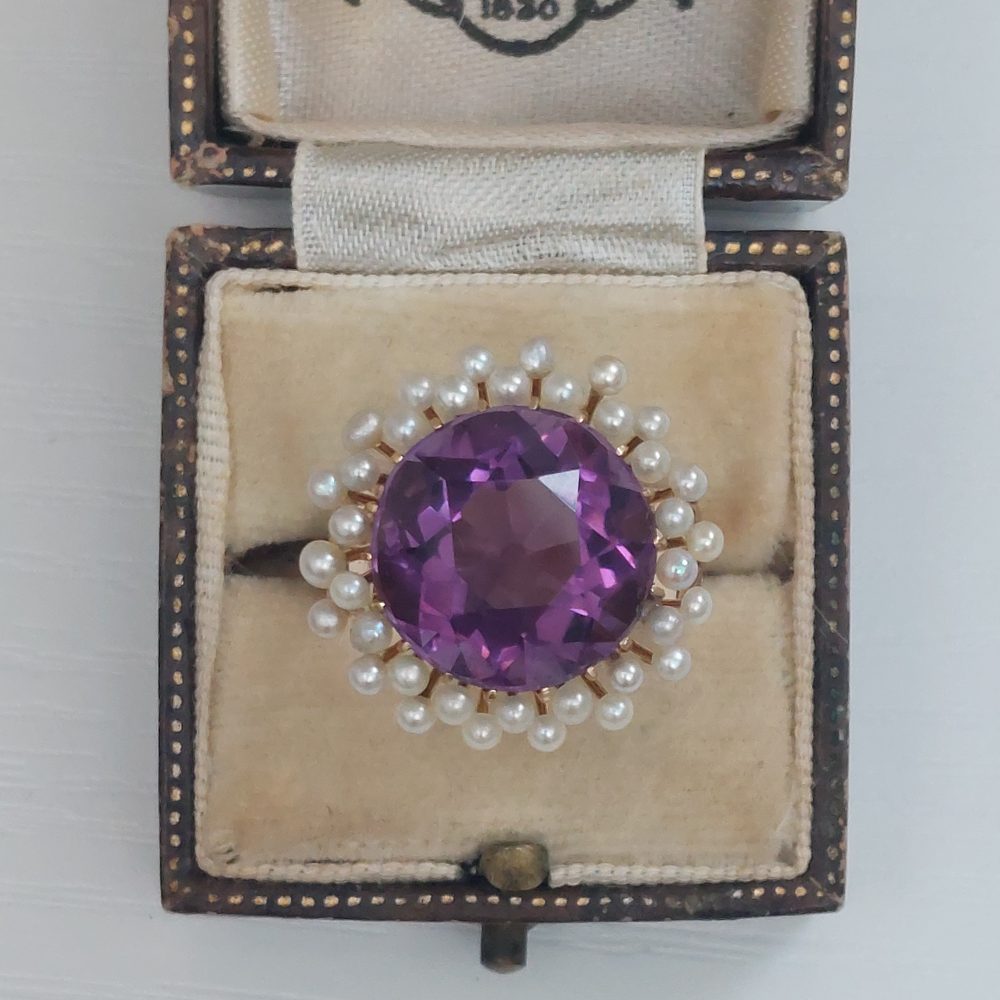 Antique Victorian Amethyst and Pearl Ring, 10cts