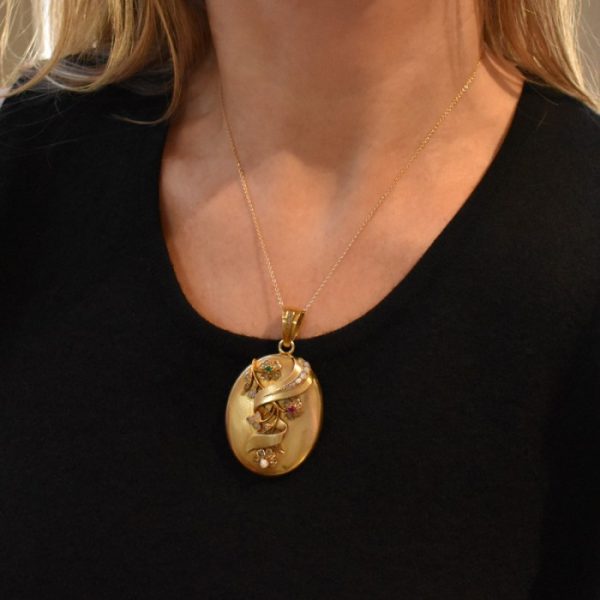 Antique Victorian Gold & Gem Set Locket