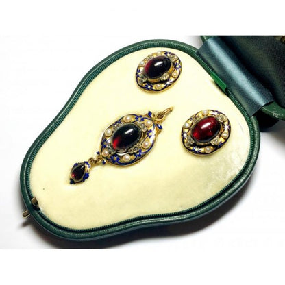 Antique Victorian Holbeinesque Enamel Diamond Gold Suite