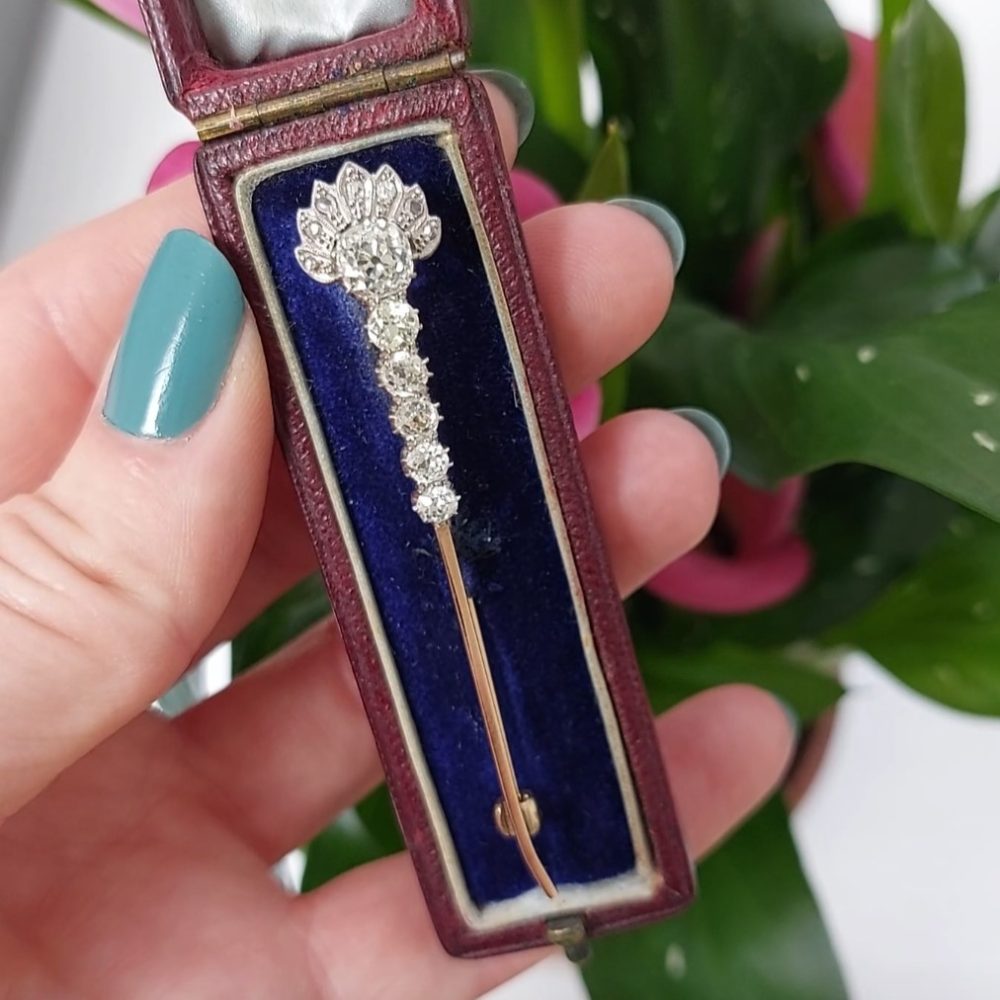 Antique Art Deco Old Mine Cut Diamond Pin Brooch, 1 carat