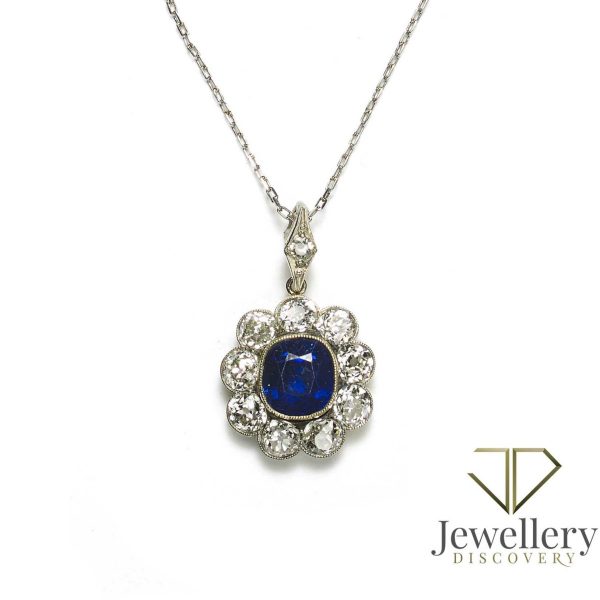 Antique sapphire diamond pendant Edwardian period 1910 Burma sapphire old cut diamonds