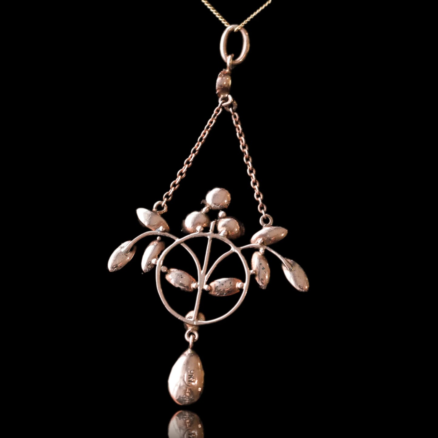 Art Nouveau Garnet Pendant Necklace