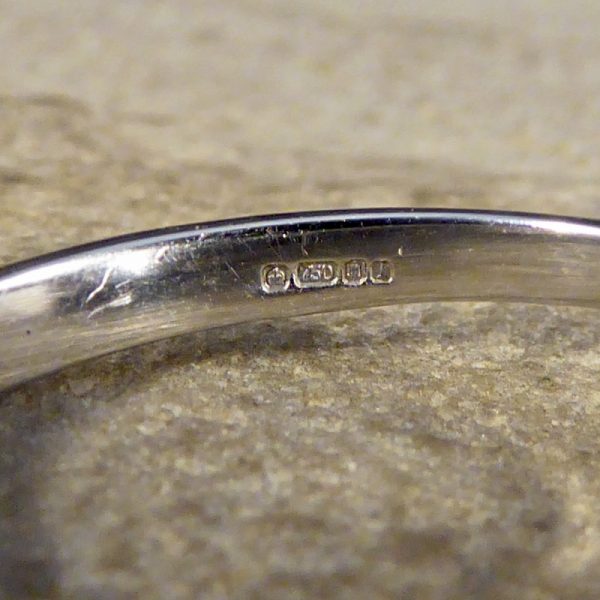 Aquamarine 4.60ct and Baguette Cut Diamond Ring