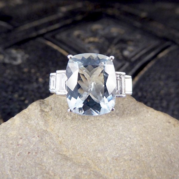 Aquamarine 4.60ct and Baguette Cut Diamond Ring