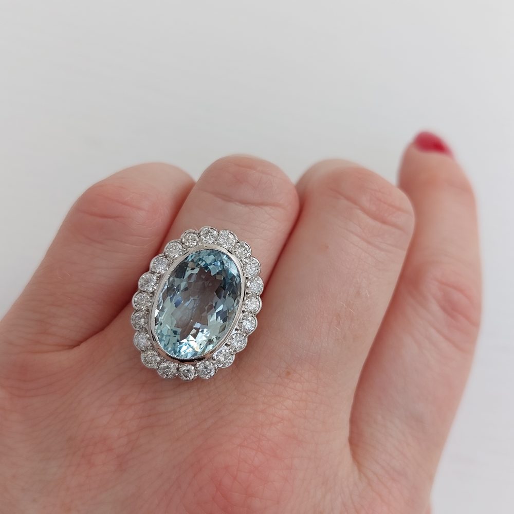 Aquamarine and Diamond Oval Cluster Ring in 18ct White Gold