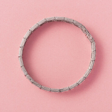 Art Deco 8.6ct Burma Ruby and 11.52ct Old Cut Diamond Bracelet in Platinum, zig-zag line of baguette-cut unheated Burma rubies flanked by old cut diamonds