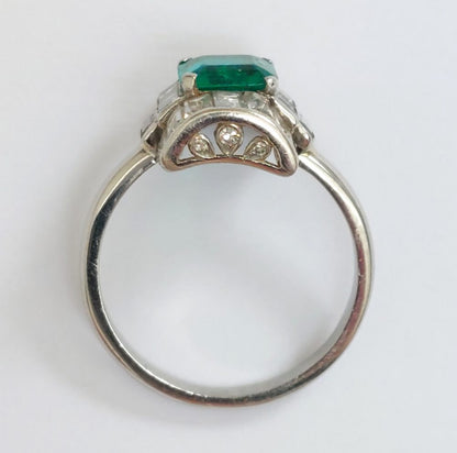 Art Deco Antique 1.15ct Emerald and Diamond Ring