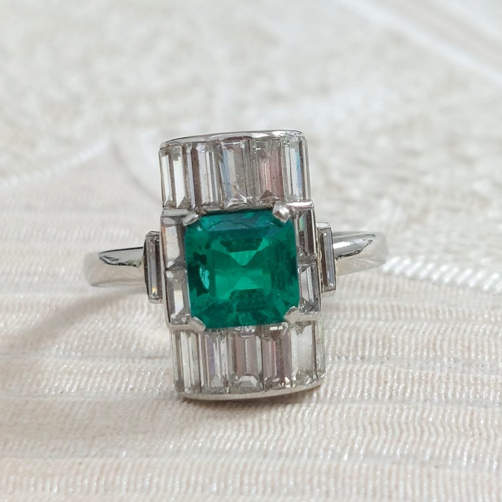 Art Deco Antique 1.15ct Emerald and Diamond Ring