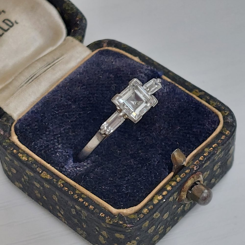 Art Deco Antique 1.25ct Asscher Cut Diamond Ring