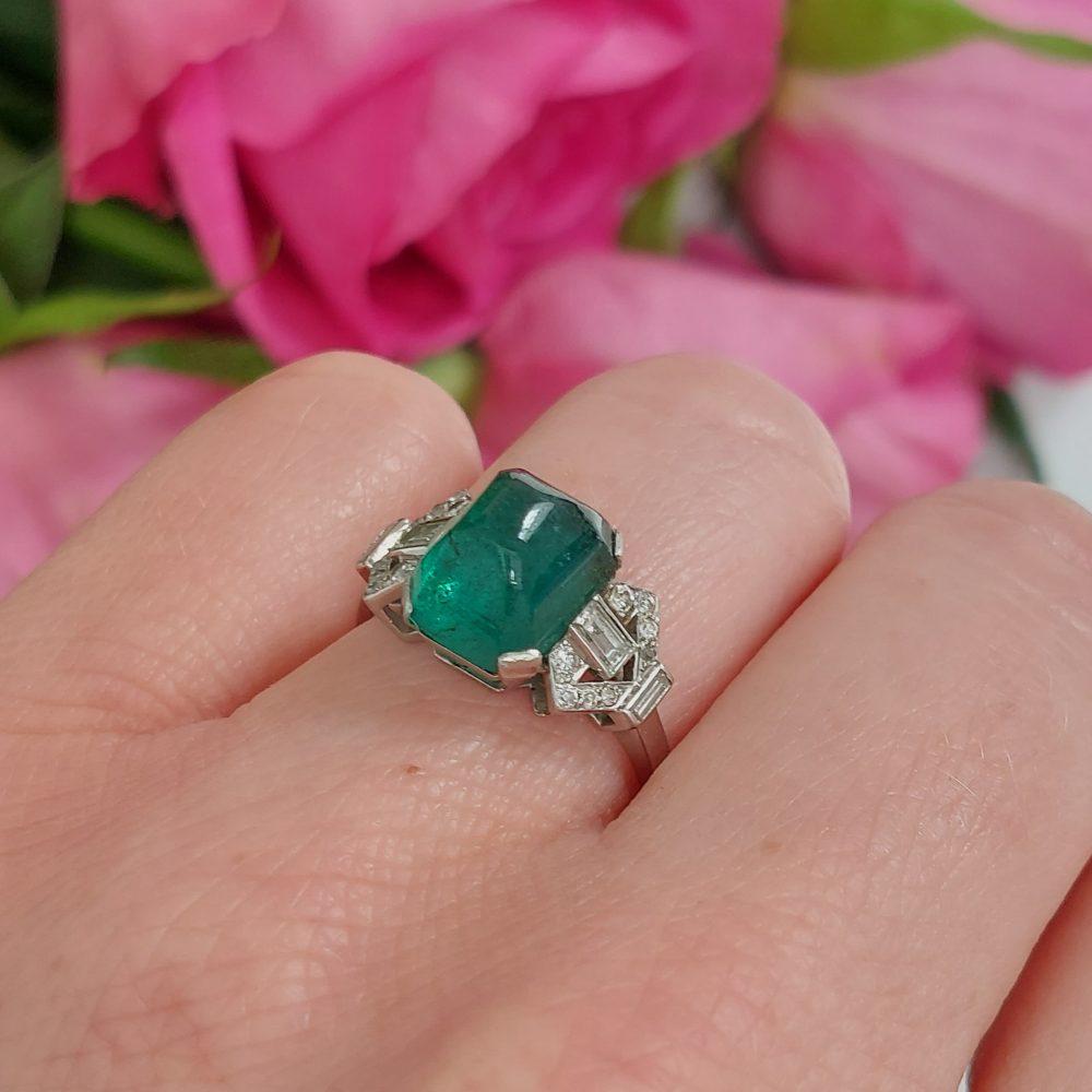 Art Deco Antique 4.10ct Sugarloaf Emerald and Diamond Ring