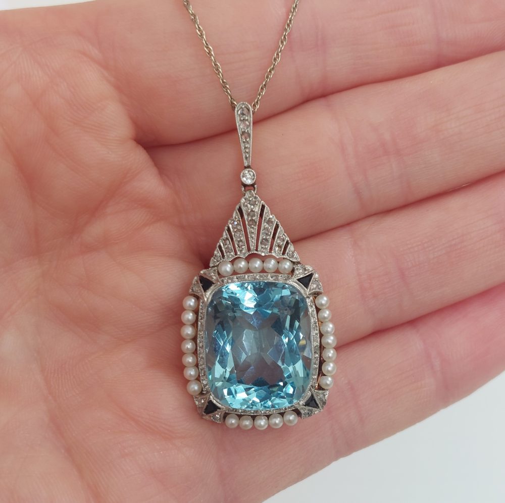 Art Deco Antique Aquamarine and Diamond Pendant Necklace