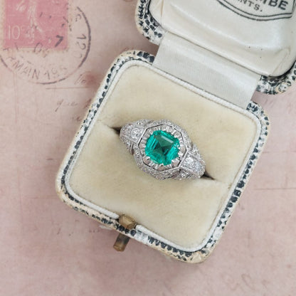Art Deco Antique Colombian Emerald and Diamond Ring