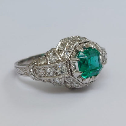 Art Deco Antique Colombian Emerald and Diamond Ring
