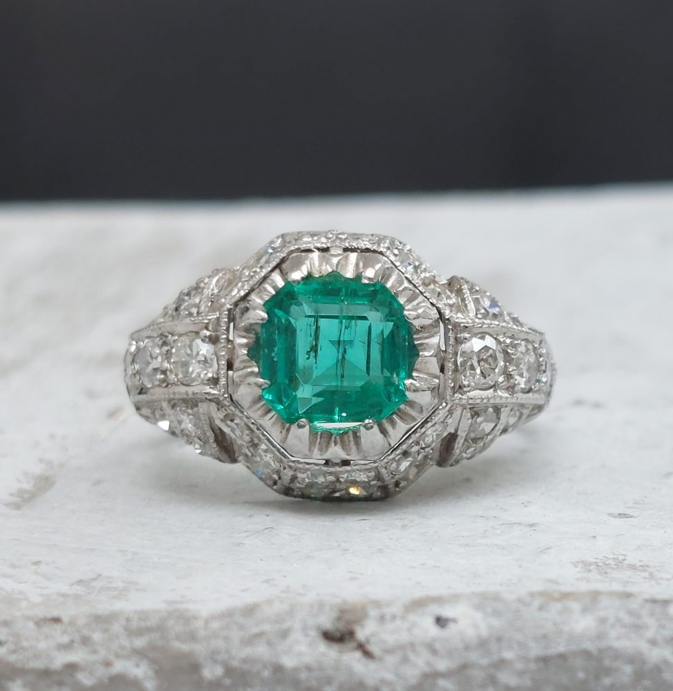 Art Deco Antique Colombian Emerald and Diamond Ring