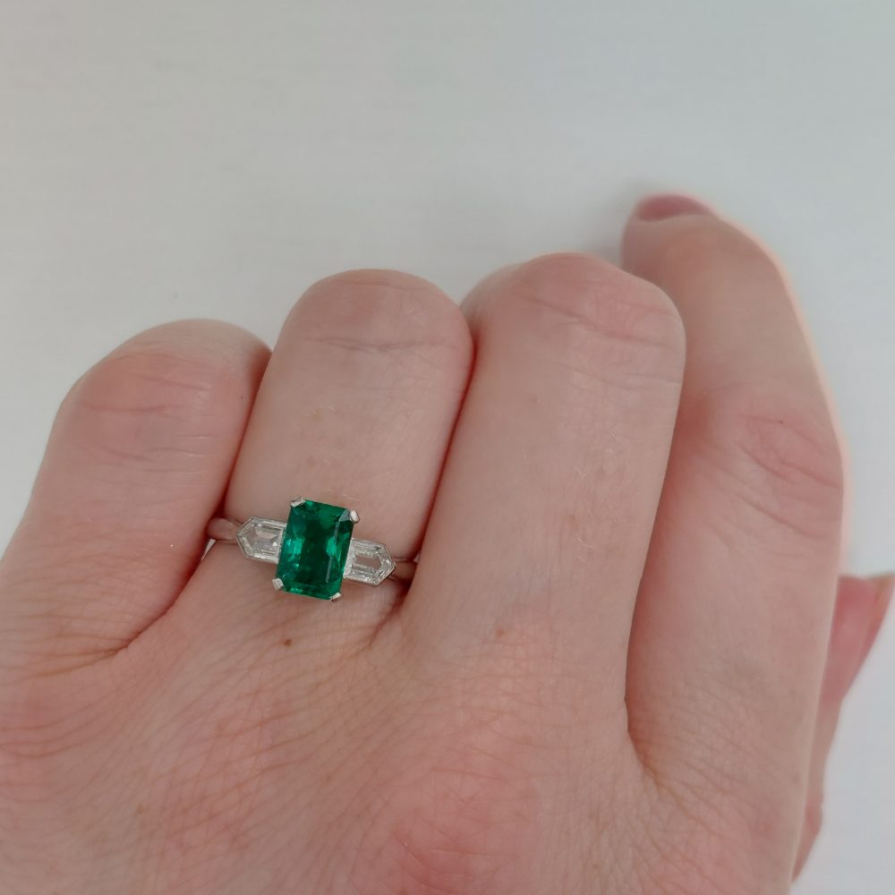 Art Deco Antique Emerald and Diamond Ring