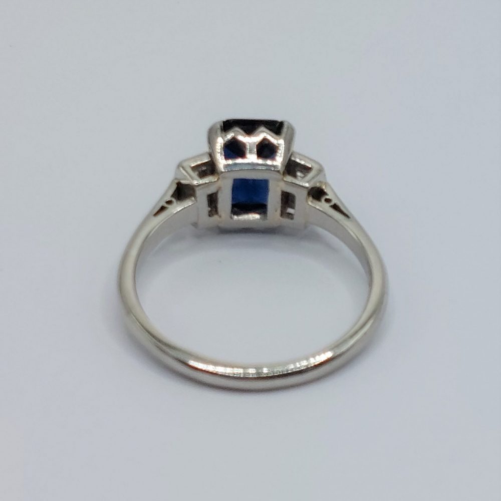 Art Deco Antique Sapphire and Diamond Engagement Ring