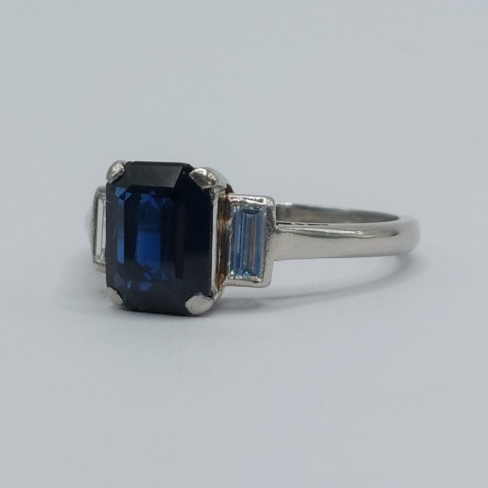 Art Deco Antique Sapphire and Diamond Engagement Ring