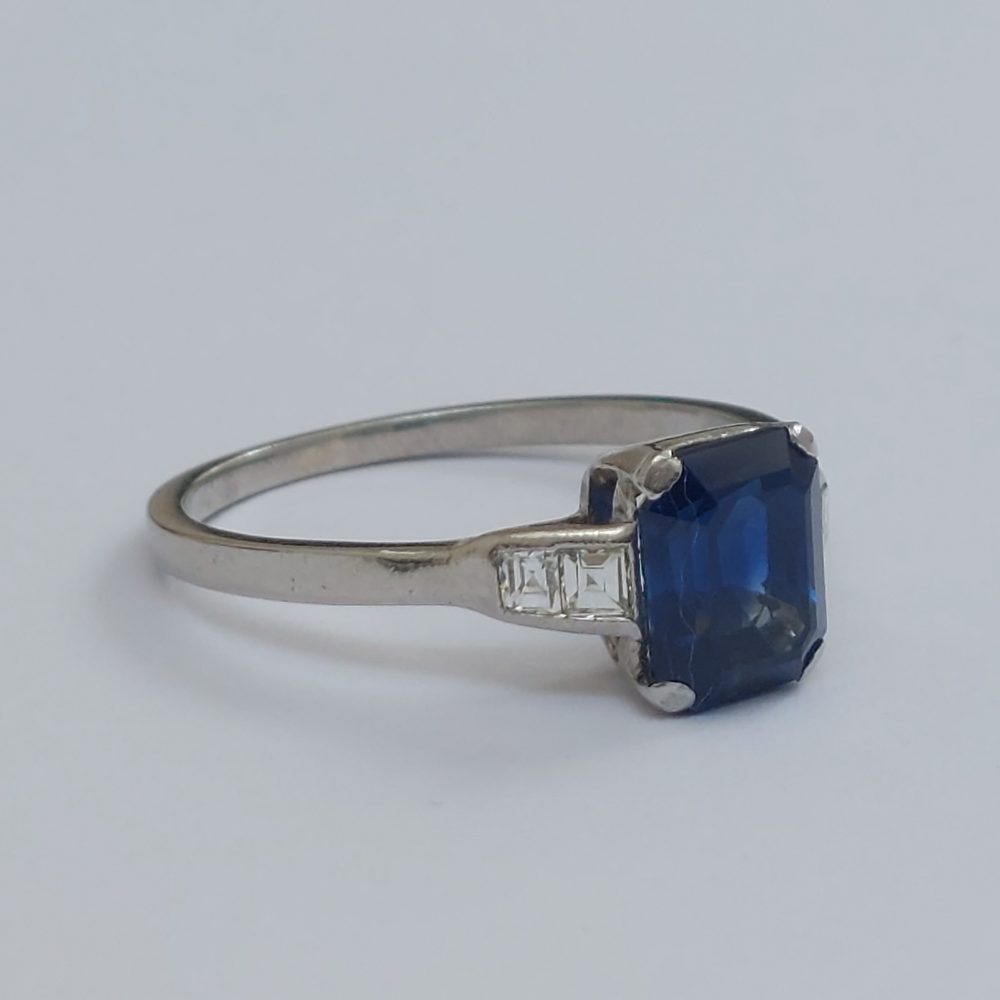 Art Deco Antique 2ct Sapphire and Diamond Ring