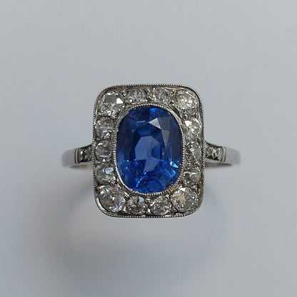 Art Deco Antique Sapphire and Old Mine Cut Diamond Cluster Ring