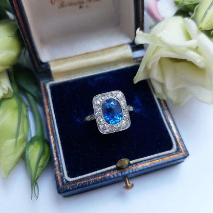 Art Deco Antique Sapphire and Old Mine Cut Diamond Cluster Ring