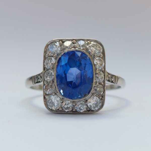 Art Deco Antique Sapphire and Old Mine Cut Diamond Cluster Ring