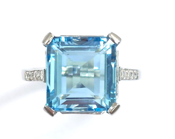 Art Deco aquamarine and diamond dress ring platinum