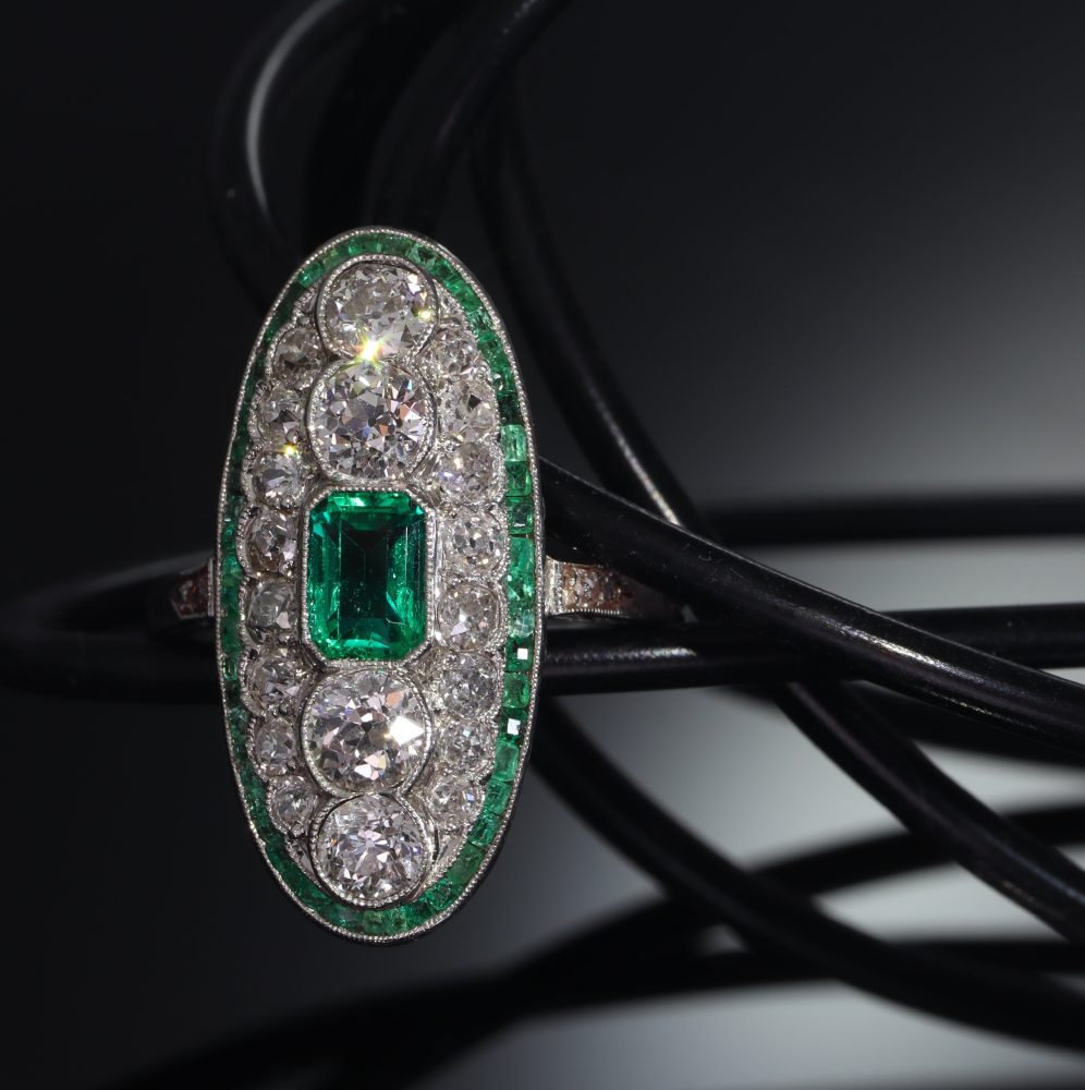 Art Deco Natural Colombian Emerald and Diamond Oval Cluster Panel Plaque Ring