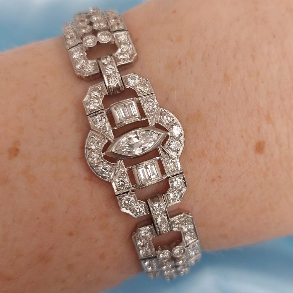 Art Deco Platinum and Diamond Bracelet, 12 carats