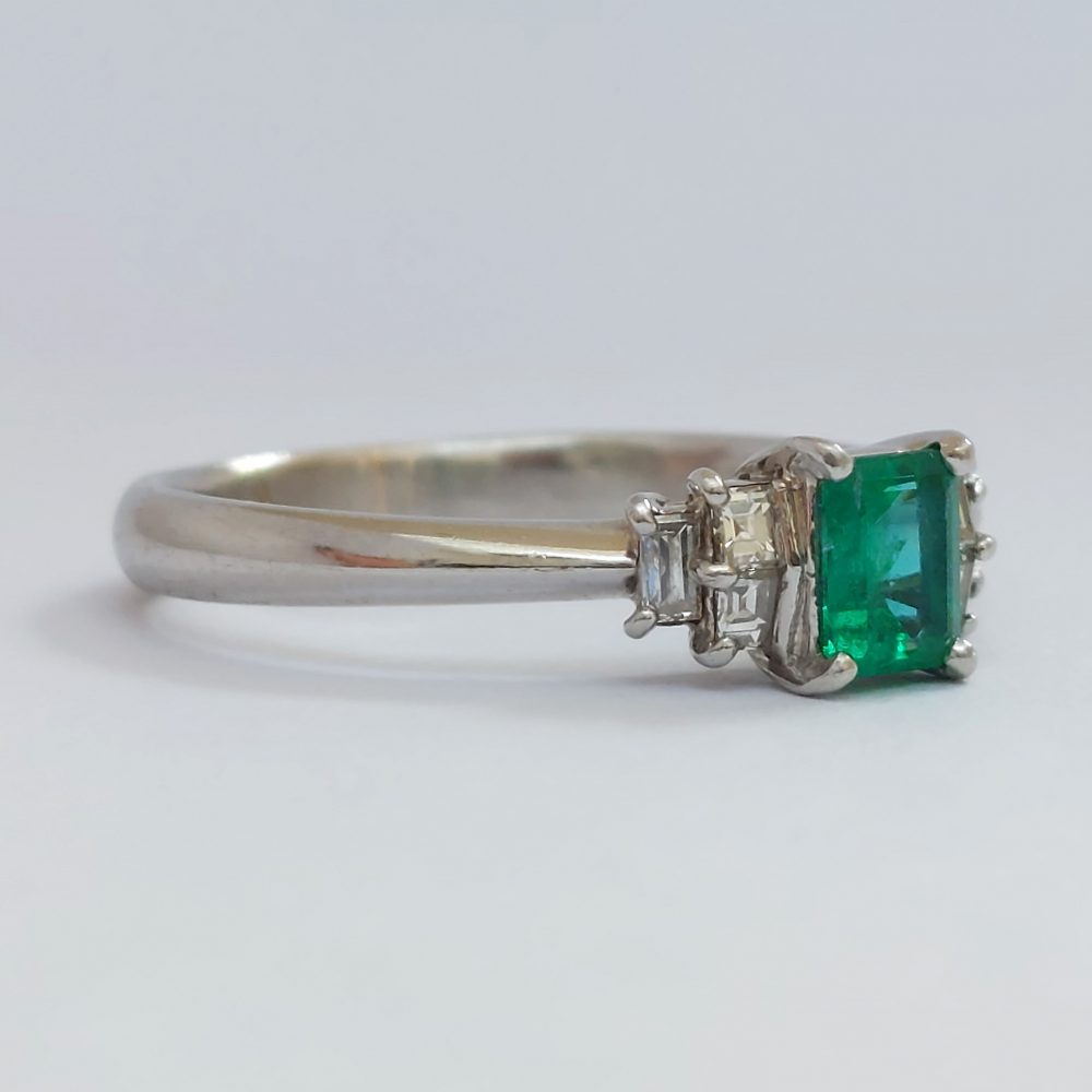Art Deco Style 0.43ct Emerald and Diamond Platinum Ring