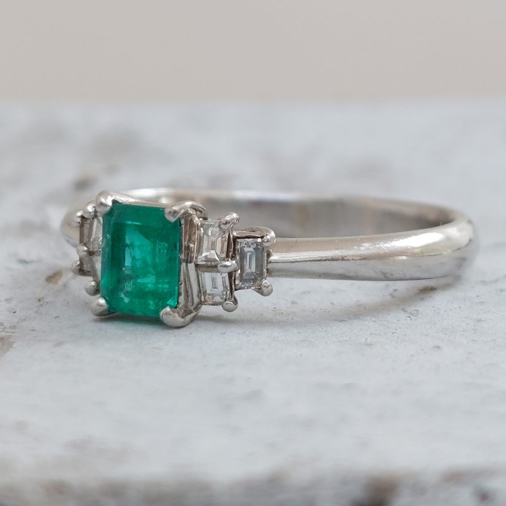 Art Deco Style 0.43ct Emerald and Diamond Platinum Ring