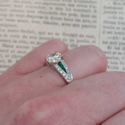 Art Deco Style 0.98ct Diamond Ring with Calibré Cut Emerald