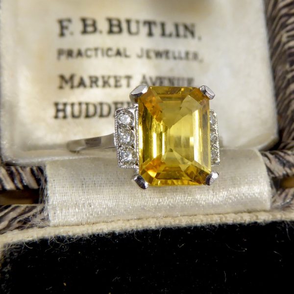 Art Deco Style Yellow Sapphire 3.70cts and Diamond Platinum Ring