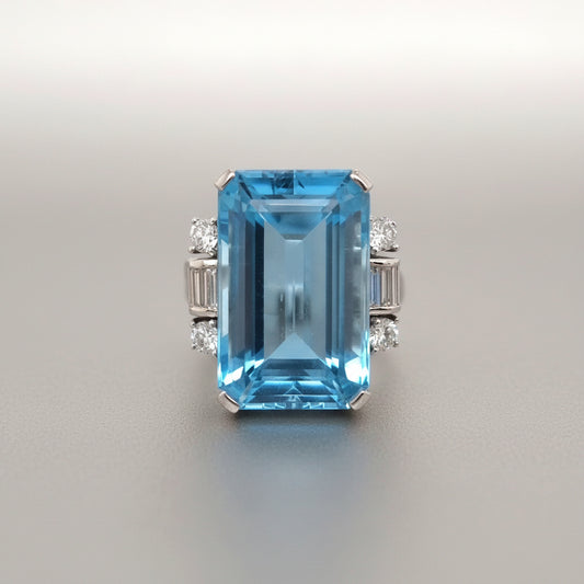 Art Deco Aquamarine and Diamond Dress Cocktail Ring, 15cts