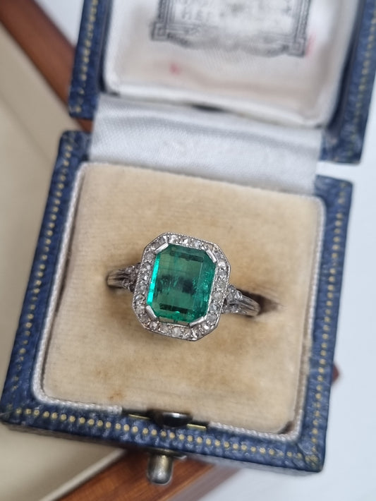 Art Deco Emerald and Diamond Engagement Ring 