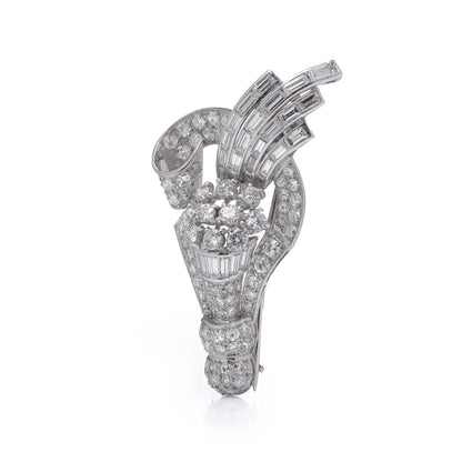 Art Deco spray diamond brooch, round baguette cut diamonds platinum 1930s
