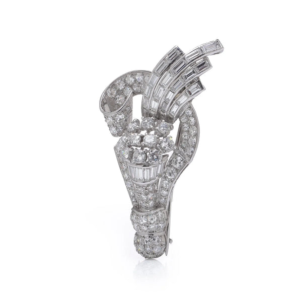 Art Deco spray diamond brooch, round baguette cut diamonds platinum 1930s