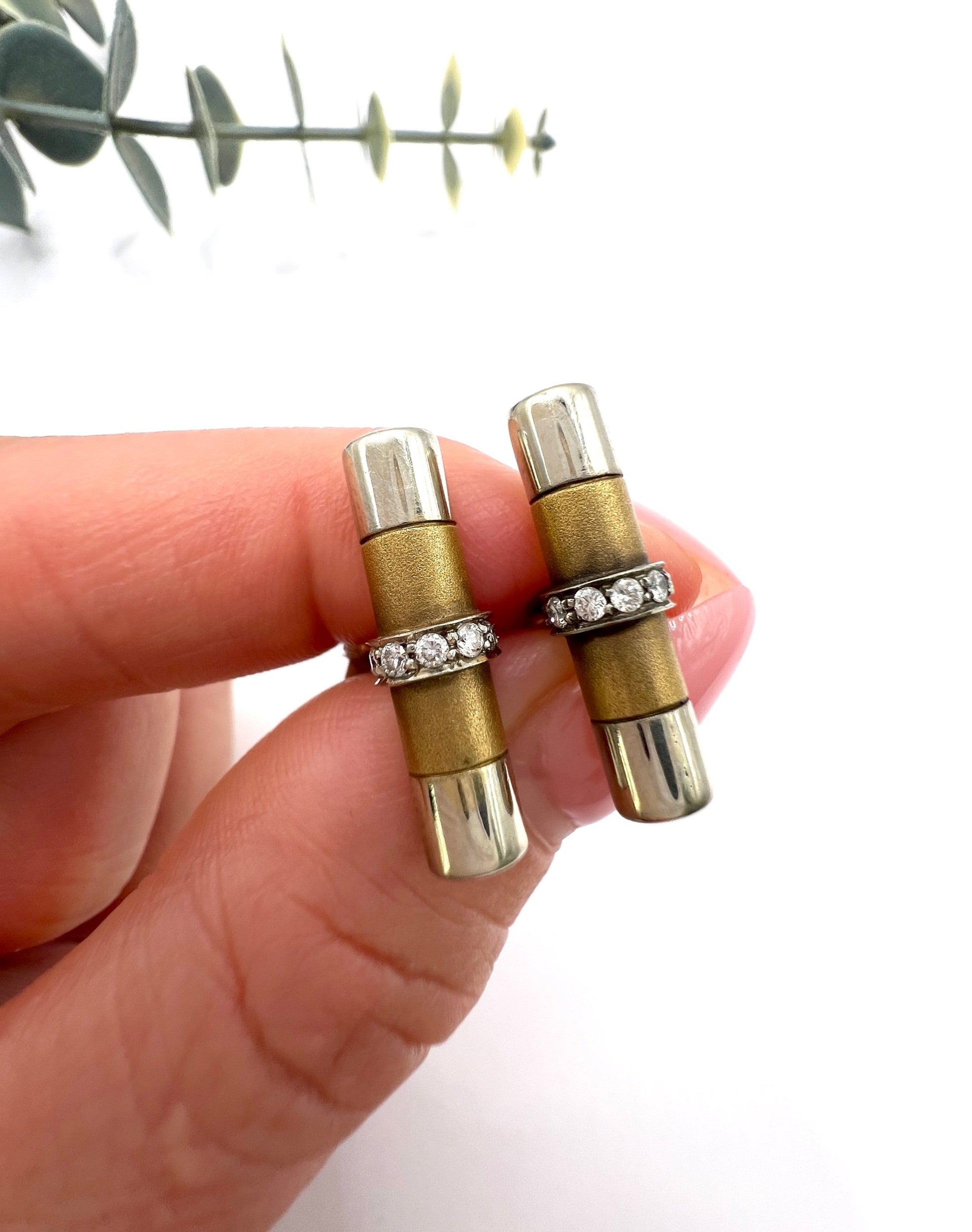 Art Deco French 18 Carat Gold and Platinum Diamond Barrel Cufflinks, Circa 1920