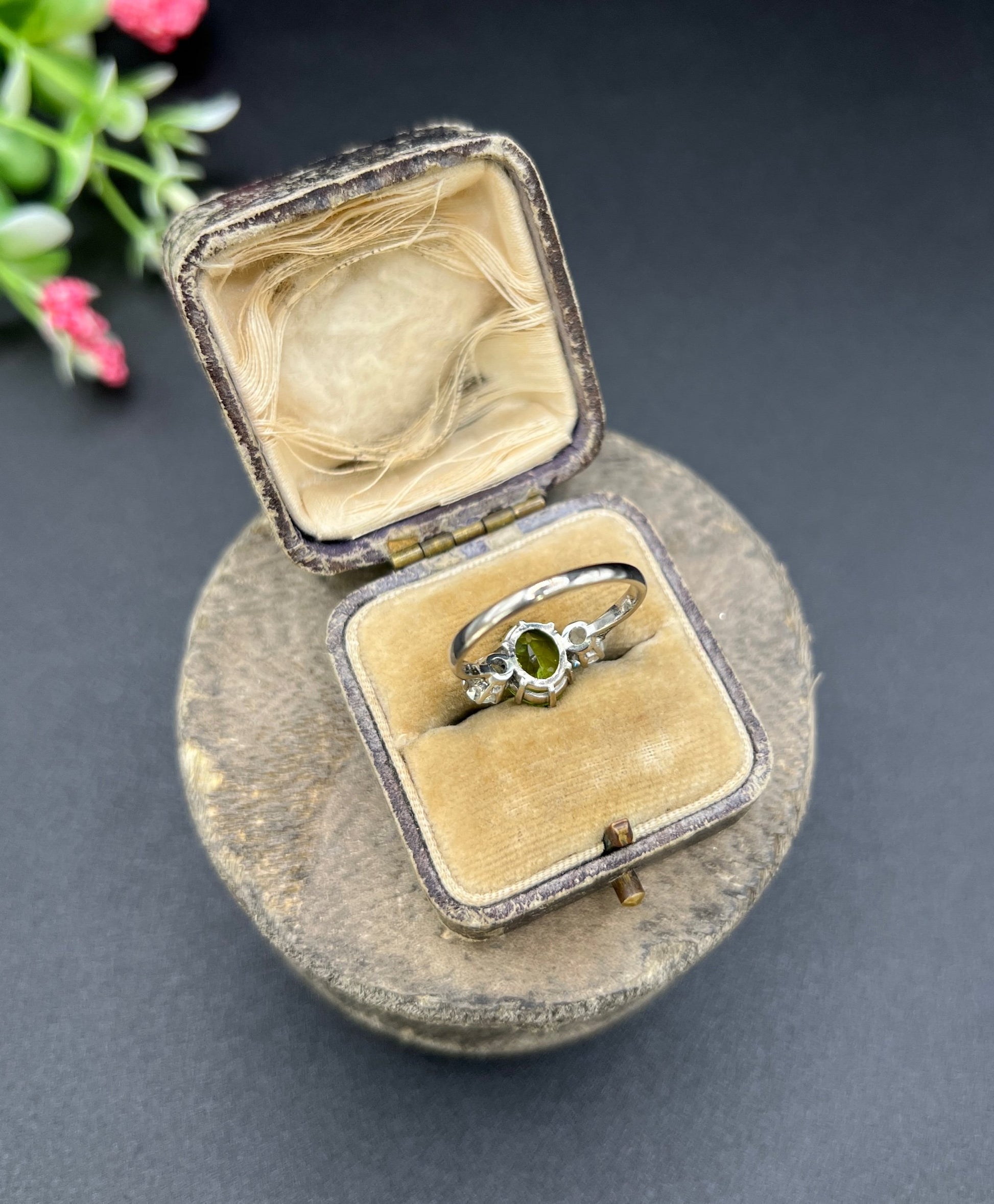 Antique Art Deco Peridot and Diamond Three Stone Ring, 1920s