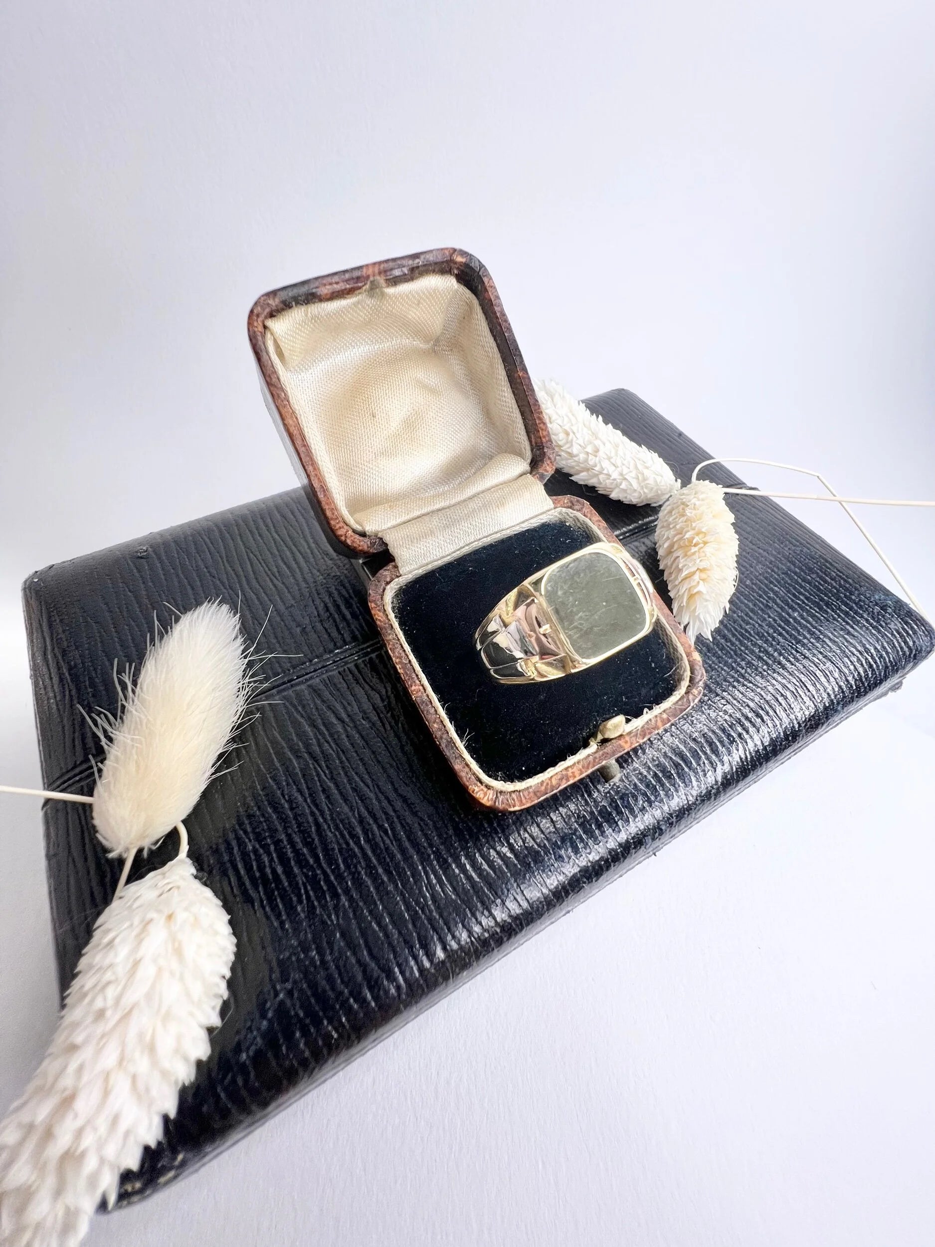 Art Deco 18 Carat Yellow Gold and Platinum Signet Ring, Circa 1920