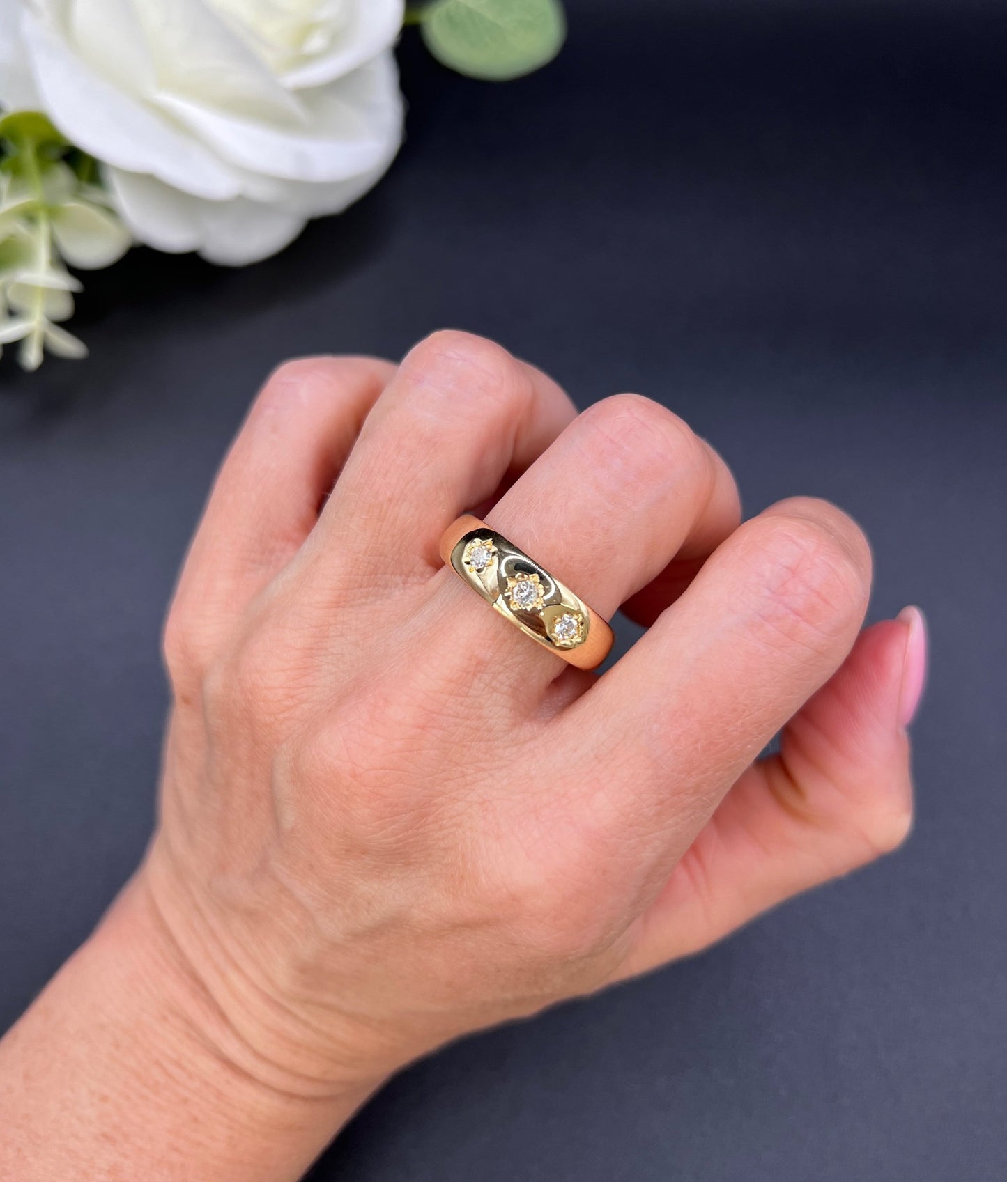 Vintage 18ct Yellow Gold, 1960s 3 Stone Diamond Band Ring