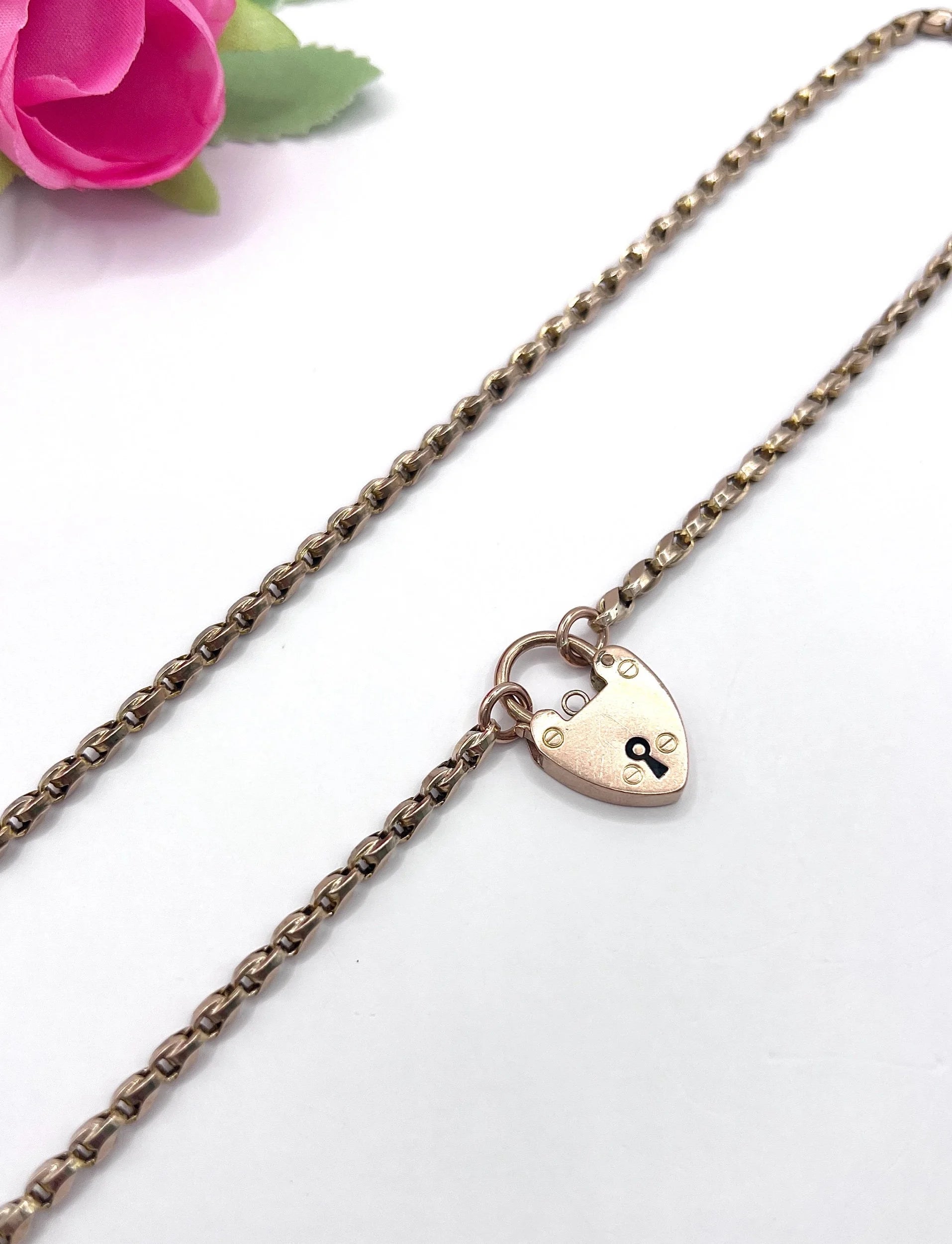 Antique 9 Carat Rose Gold Tulip Link Chain with Edwardian Heart Padlock Clasp