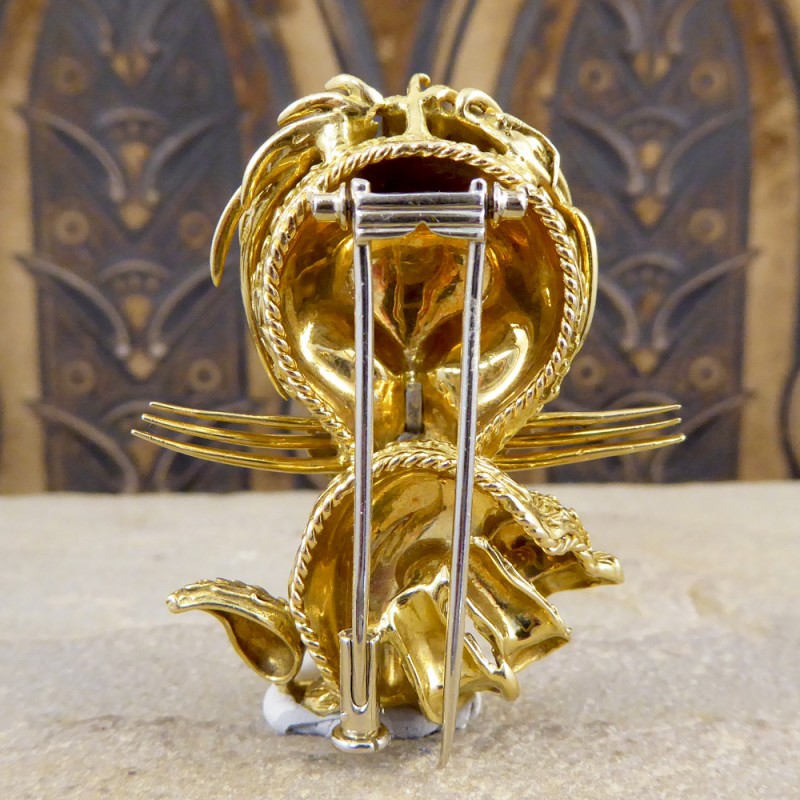 Vintage Diamond Set 18ct Gold Lion Brooch