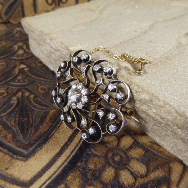 Antique Victorian 1.10ct Diamond Flower Cluster Brooch