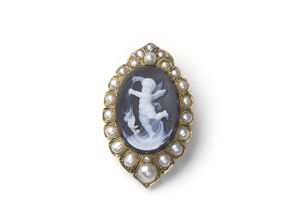 Antique Victorian Hardstone Cameo Brooch Pendant