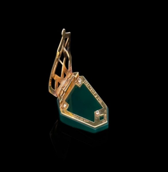 Black Starr & Frost Green Agate Bird Clip Brooch