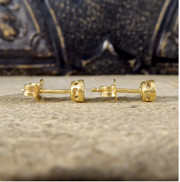 Brilliant Cut Collar Set 0.50ct Diamond Stud Earrings