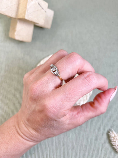 Antique 18ct Gold & Platinum 1920’s Diamond Three Stone Trilogy Ring