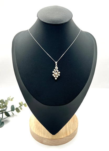 Vintage 18 Carat White Gold, 1980's 1.20 Carat Diamond Swirl Pendant Necklace