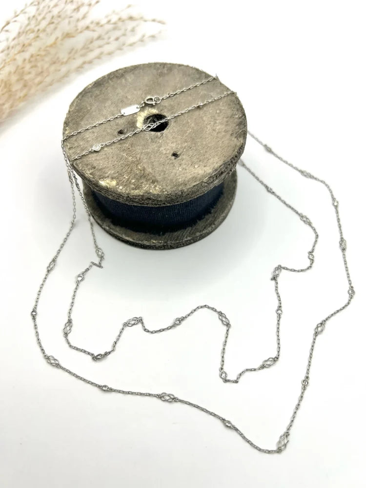 Antique Diamond Half Guard Trace Link Chain In Platinum